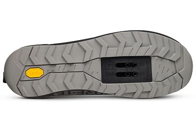 Превью  Велоботинки туристические FIZIK Terra Ergolace GTX Anthracite/Black